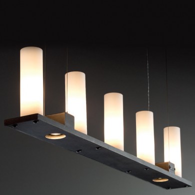 HL 2555 Schmiedeeisen-Hängeleuchte für Tische und Theken von Robers Leuchten, Bild 1: Die exklusive Theken-Hängeleuchte mit Glastuben und Downlights in Schmiedeeisen (Eisen natur)