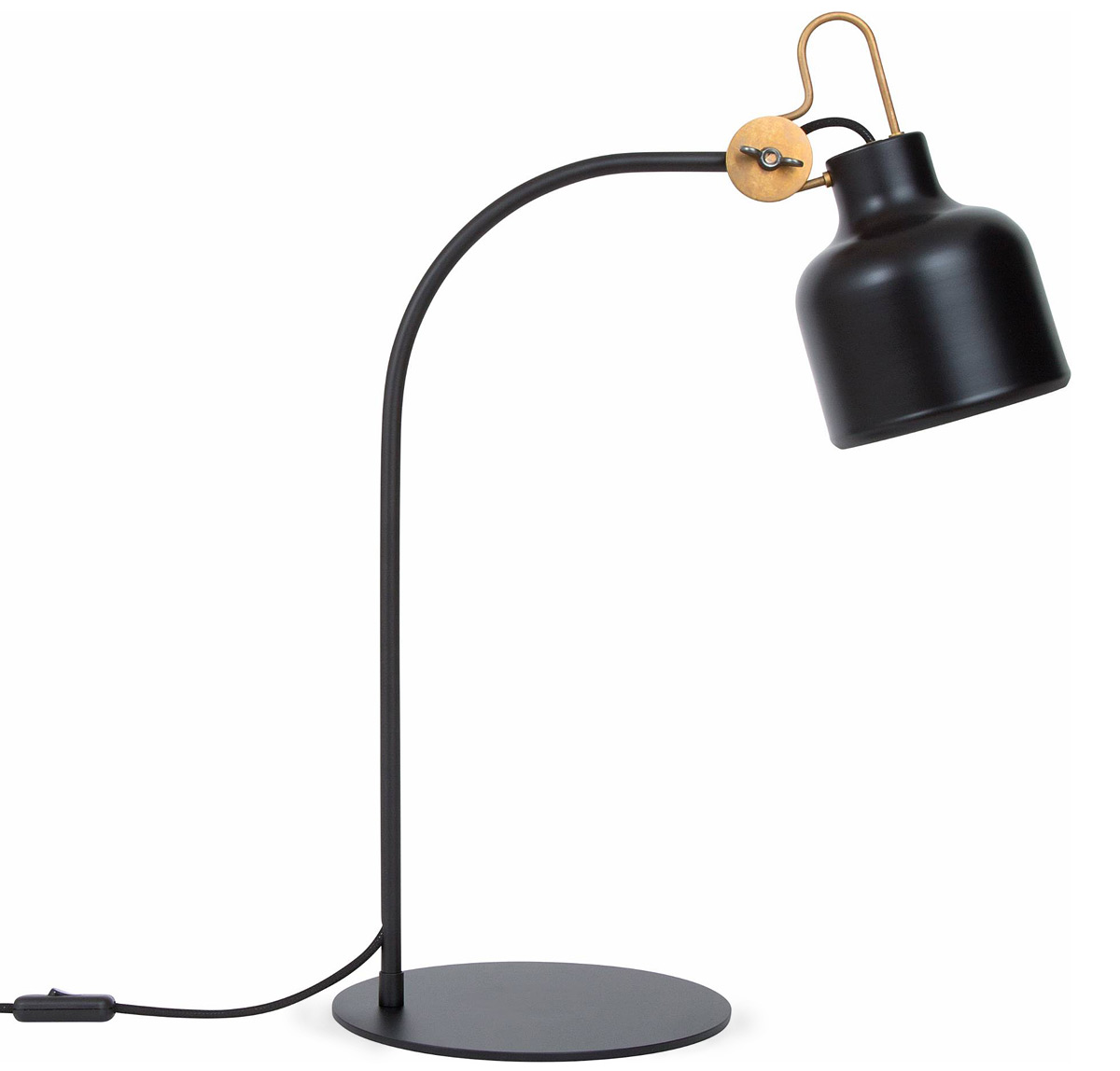 Scandinavian Design Table Lamp In Brass Bold Casa Lumi