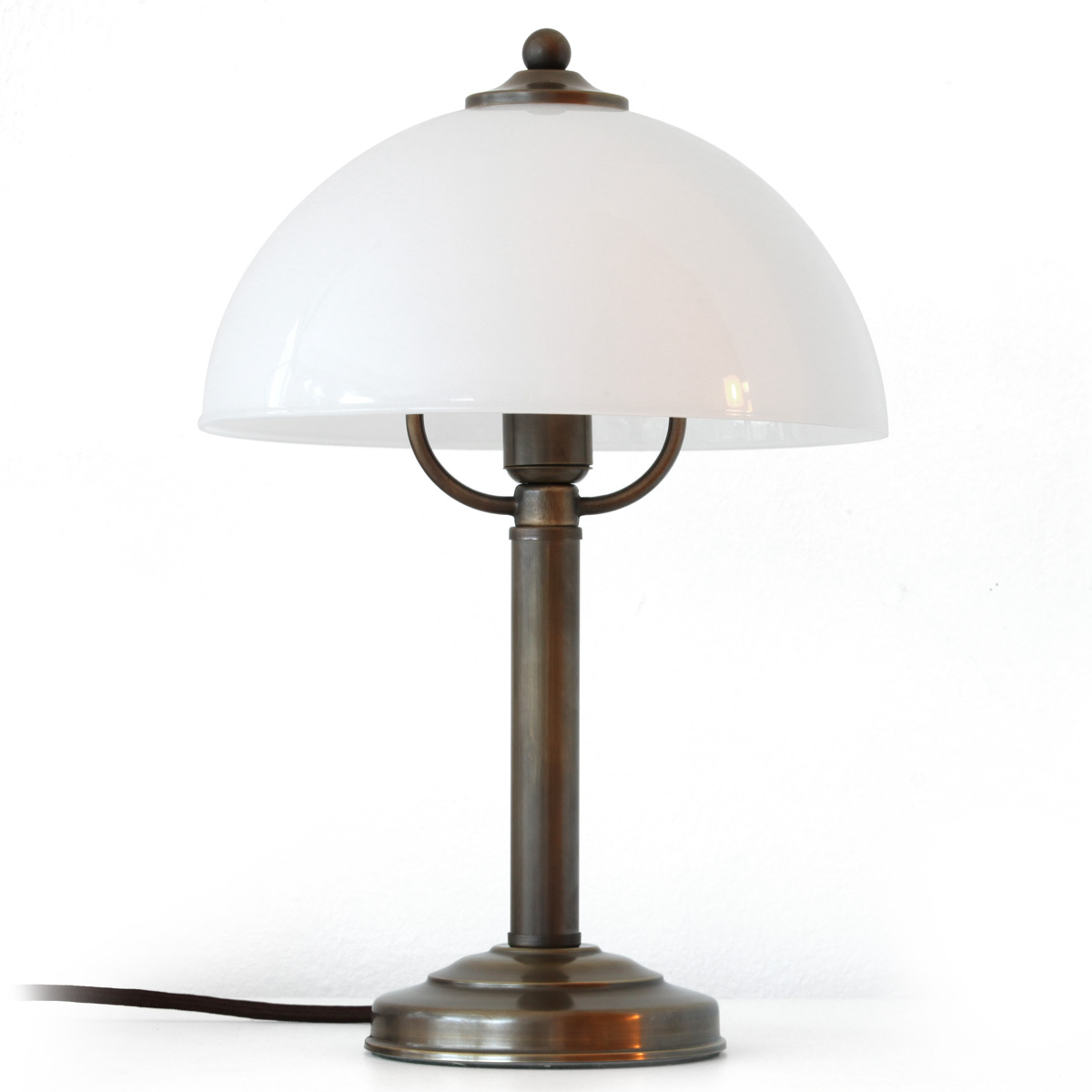 Small Classic Mushroom Table Lamp Made, Adesso 4050 15 Lexington Table Lamp