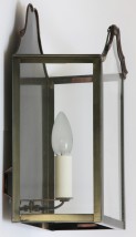 Französische Wandlaterne CHATEAU DE GRIGNAN von Atelier Lumin'Art, Bild 10: Kleines Modell, Ausführung in Zink patiniert