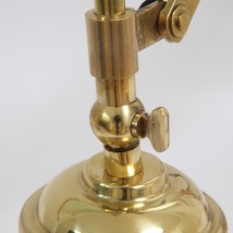 Irische Scherenleuchte aus Messing ACCORDION von Aire Lighting, Bild 10: Schirmgelenk aus Messing (Oberfläche momentan nicht lieferbar)