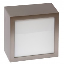 KARREE Quadratische Deckenleuchte mit IP44 10/18/30/40 cm von Edition Casa Lumi, Bild 9: Als kleine Bad-Wandleuchte: Als Wandleuchte: Modell 1 in Nickel satiniert