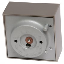 KARREE Quadratische Deckenleuchte mit IP44 10/18/30/40 cm von Edition Casa Lumi, Bild 15: Rückseite von Modell 1 in Nickel satiniert