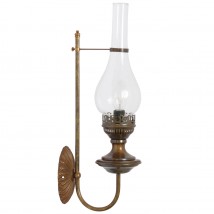 Nostalgische Replik einer Petroleum-Wandlampe