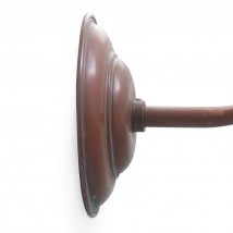 PYGOZA Nostalgische Kupfer-Wandlampe an Bogenarm von Breda Leuchten, Bild 3: Wandleuchte am gebogenen Wandarm mit Kupferschirm: