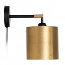 Manufaktur-Wandleuchte SVERP mit zylindrischem Messing-Schirm