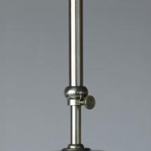 Pendelleuchte mit schlankem gestuften Opal-Zylinderglas von Collectie Art Déco, Bild 21: Auf Wunsch mit Teleskopstange (hier matt vernickelt)