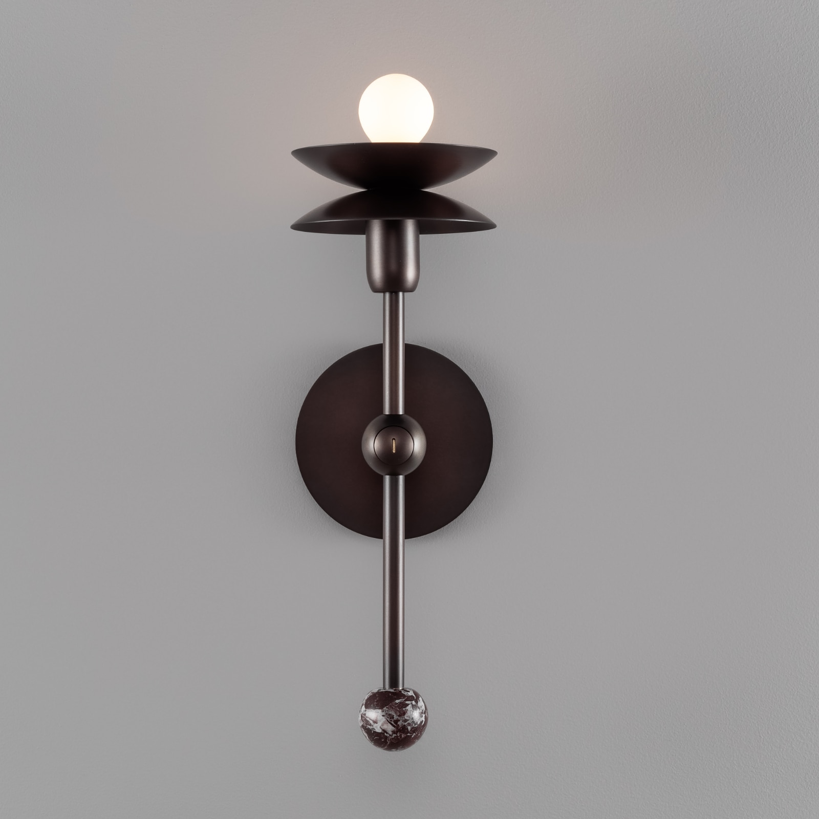 BABYLON SINGLE Sculptural Wall Light in Brass and Natural Marble: Classic Bronze – Rosso Levanto