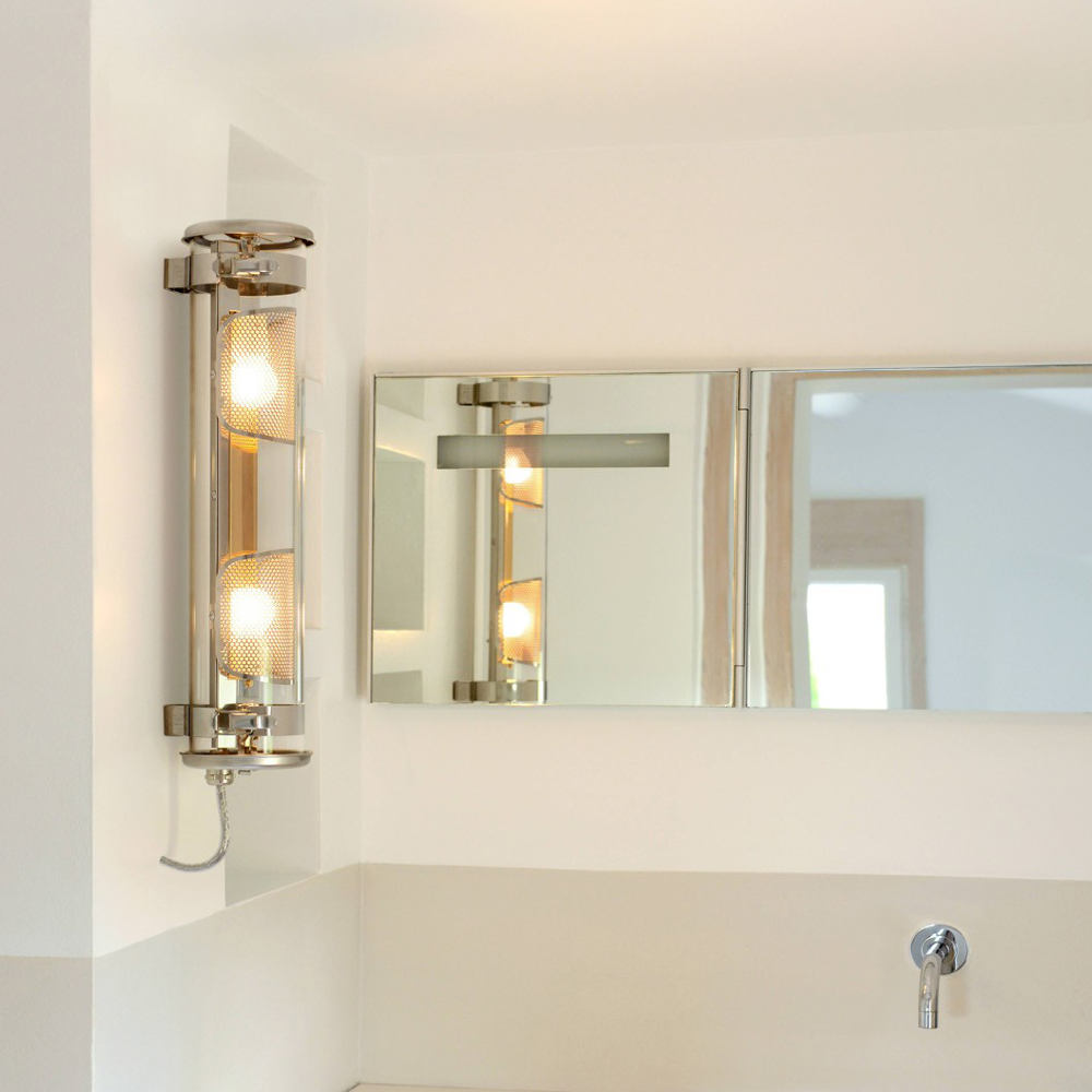 Universelle Glasröhren-Leuchte RIMBAUD mit IP68: Ideal im Badezimmer, wasserdicht dank IP68: Glasröhrenleuchten von SAMMODE