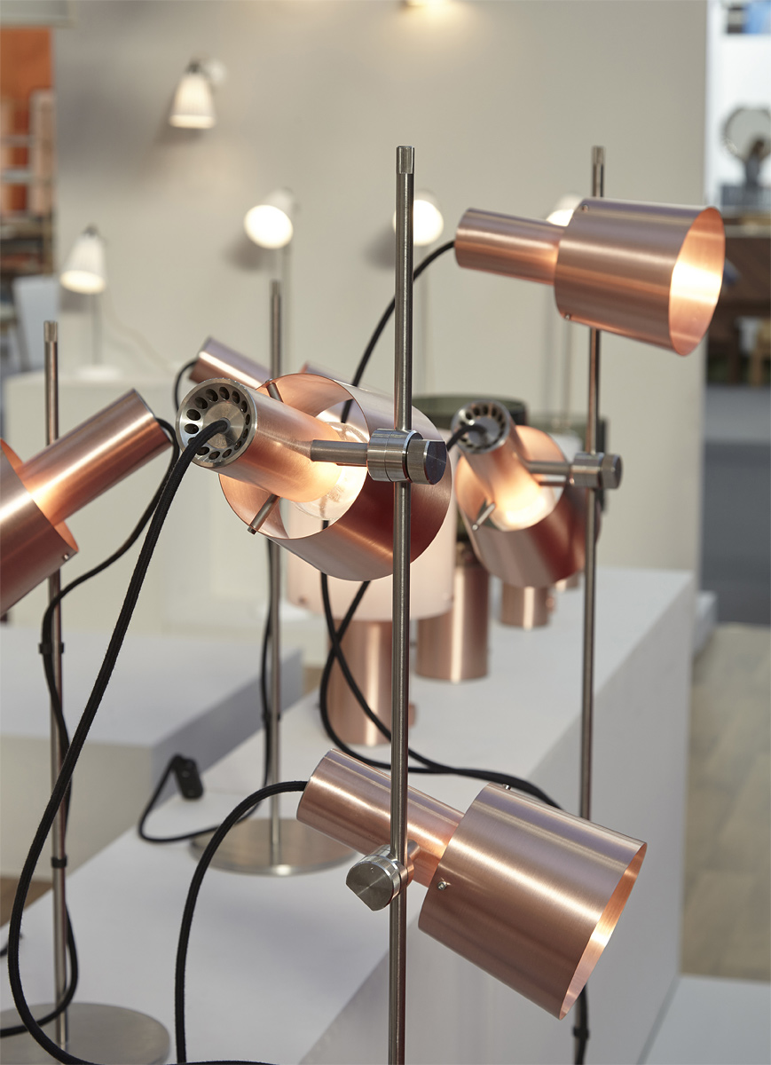 Stehlampe im eleganten Sixties-Design CHESTER: Die Retro-Lampen der Serie CHESTER greifen typische Sixties-Designs auf