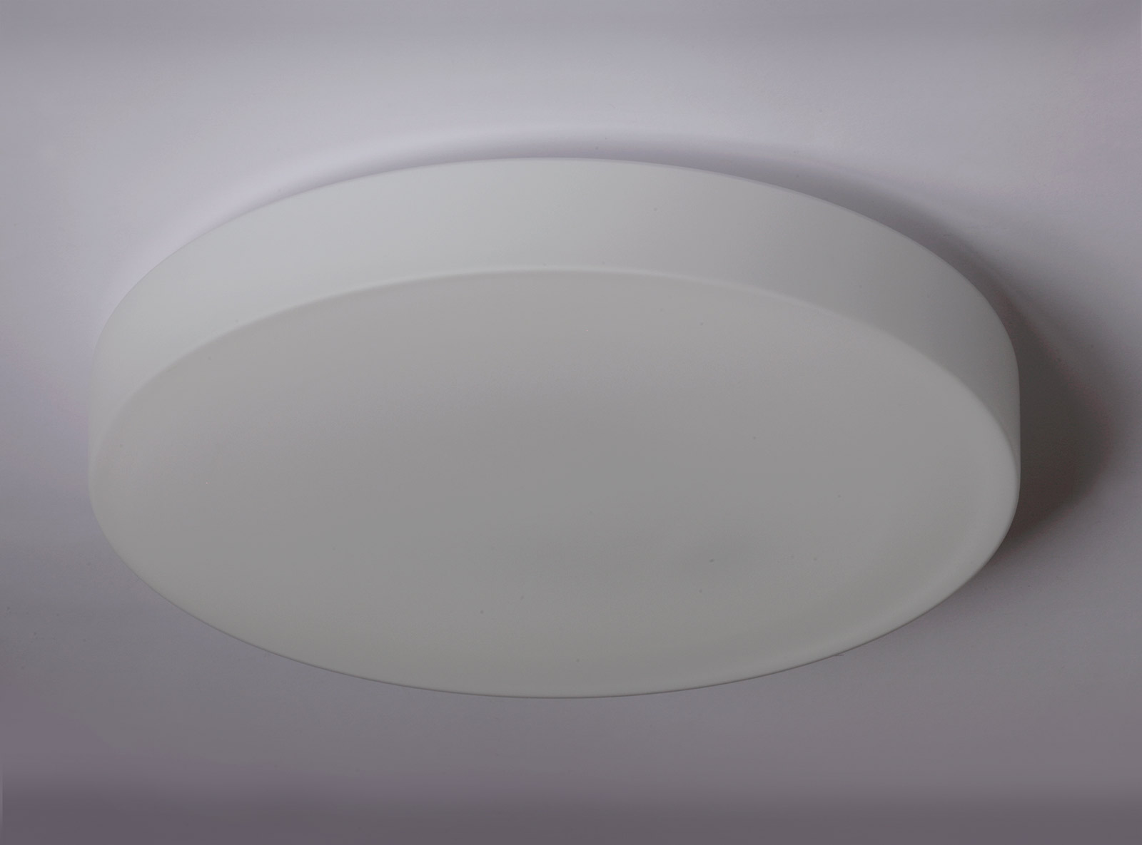 Schlichte, runde Opalglas-Deckenleuchte ELISA, Ø 25 bis 60 cm: Große, runde Glas-Deckenleuchte mit knapp 60 cm Durchmesser (XXL)