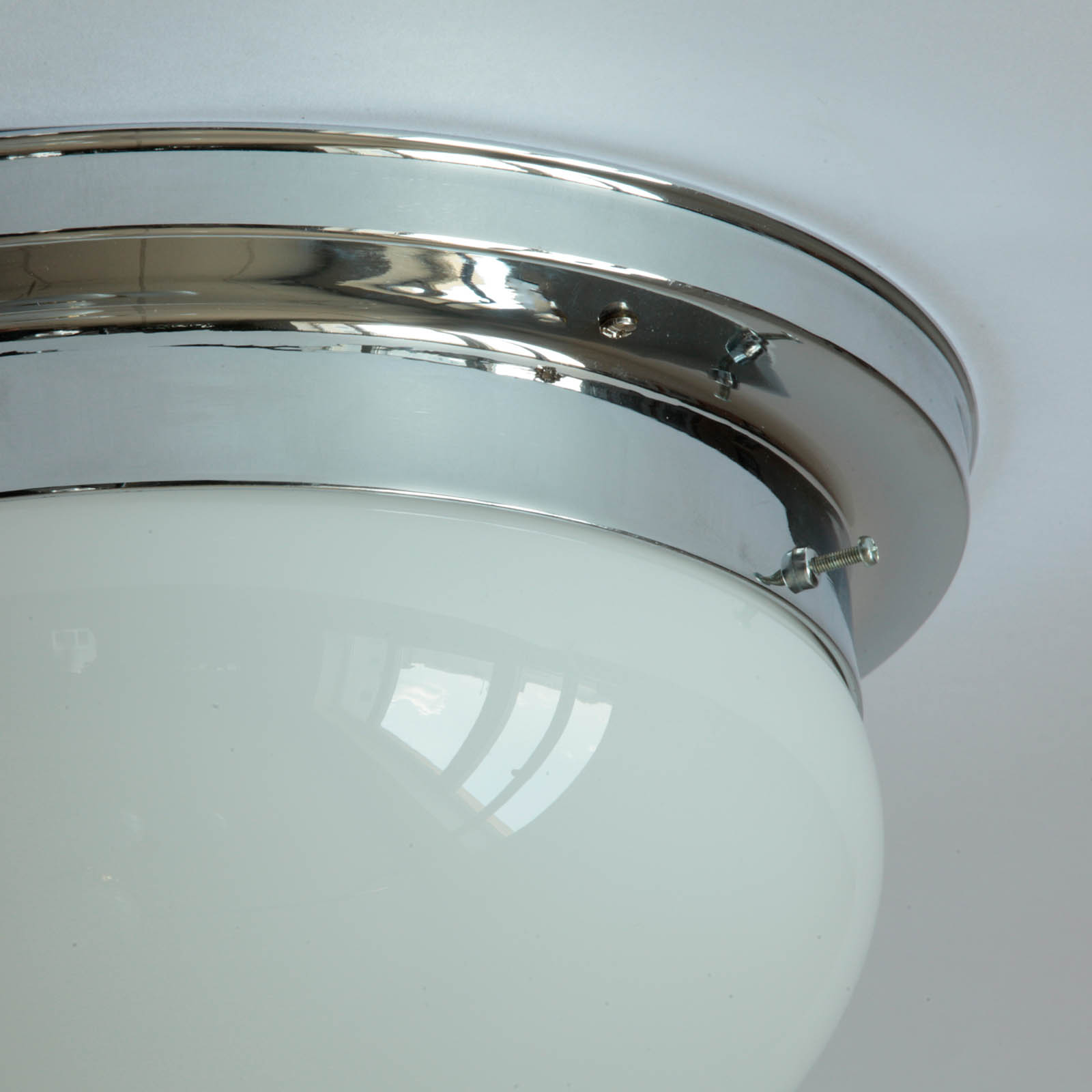 Classic Ceiling Light Made of Brass With Opal Glass Bonnet, Ø 29 cm: Abgebildet in Chrom