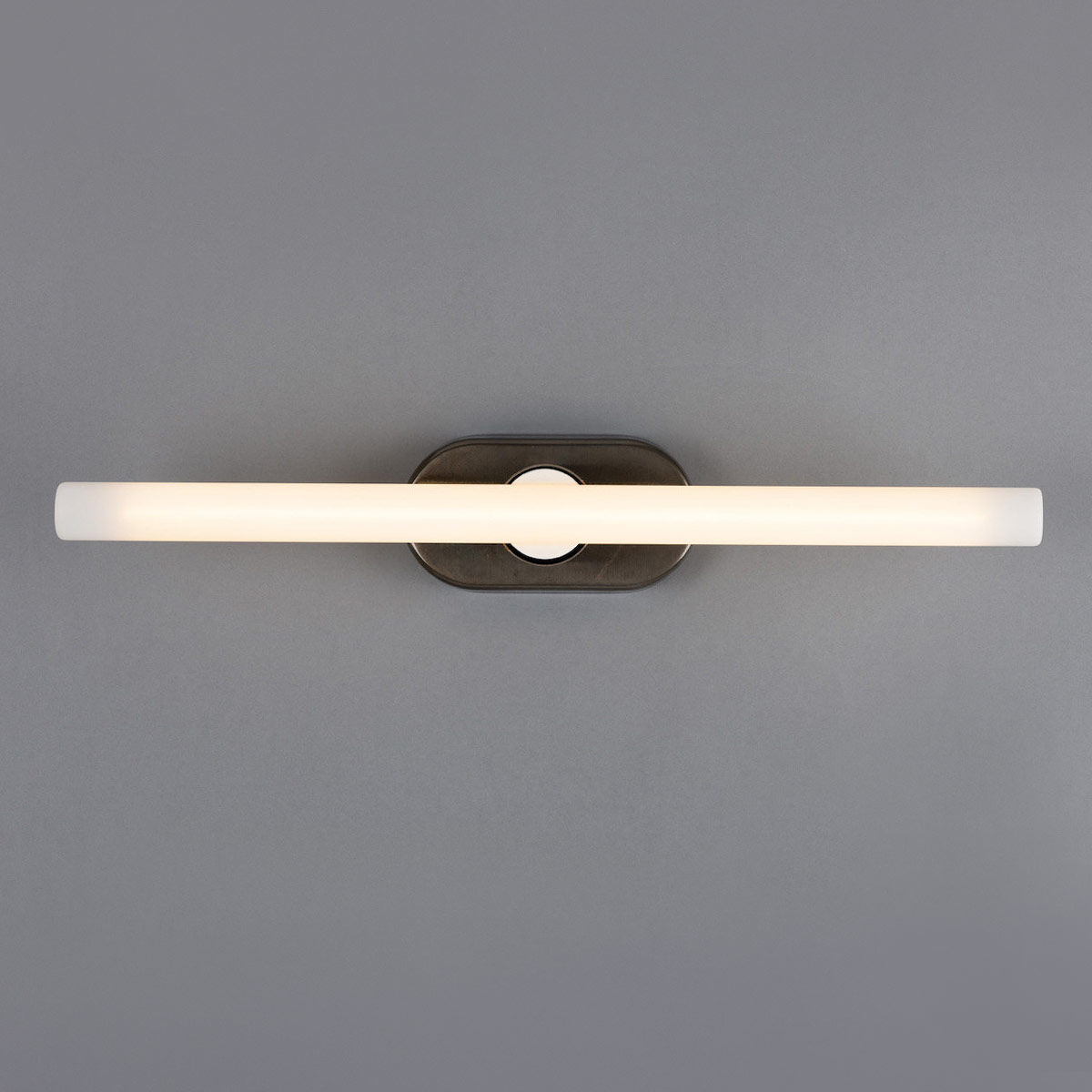 Messing-Wandleuchte für Spiegel mit LED-Linienlampe 30/50 cm