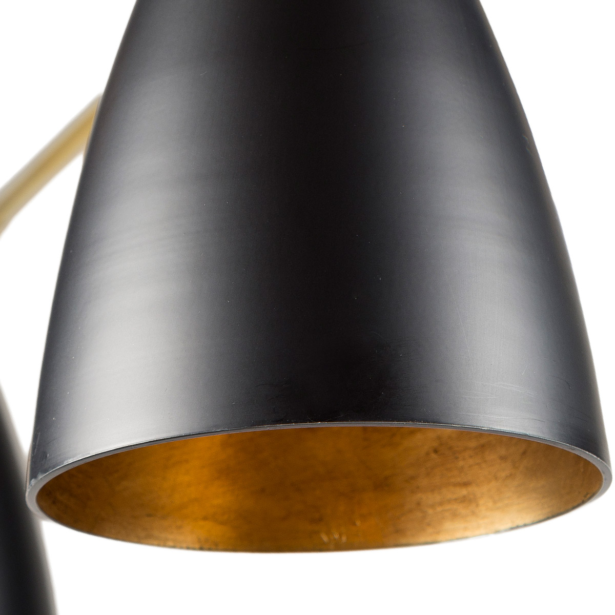 Dreiarmiger italienischer Leuchter im klassischen 50er Jahre-Design: Schirminnenseite Blattgold