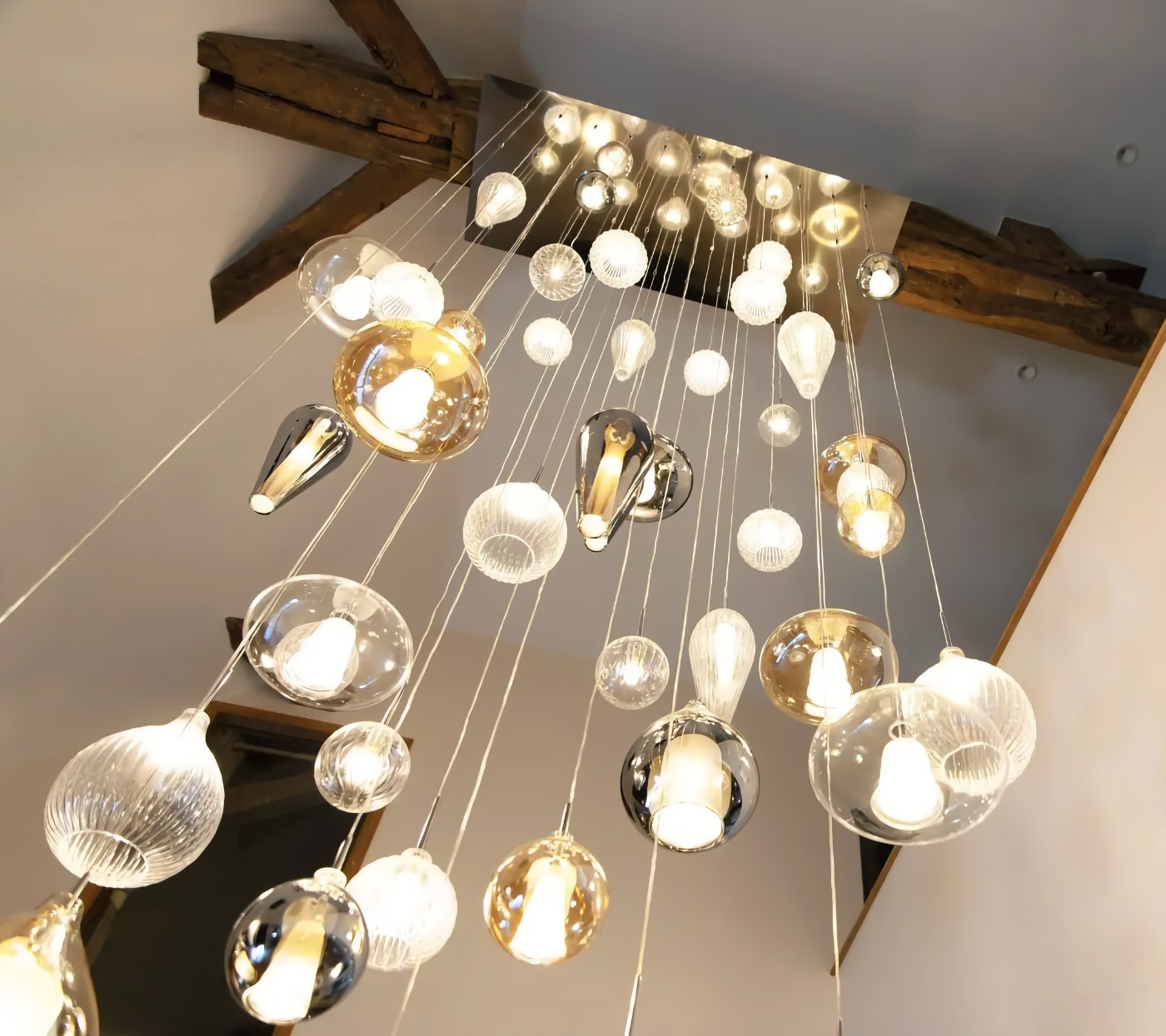 Schöne Pendelleuchte CIRCÉ, klar oder opalweiß, Bild 12 Schöne Pendelleuchte CIRCÉ, klar oder opalweiß, Bild 12