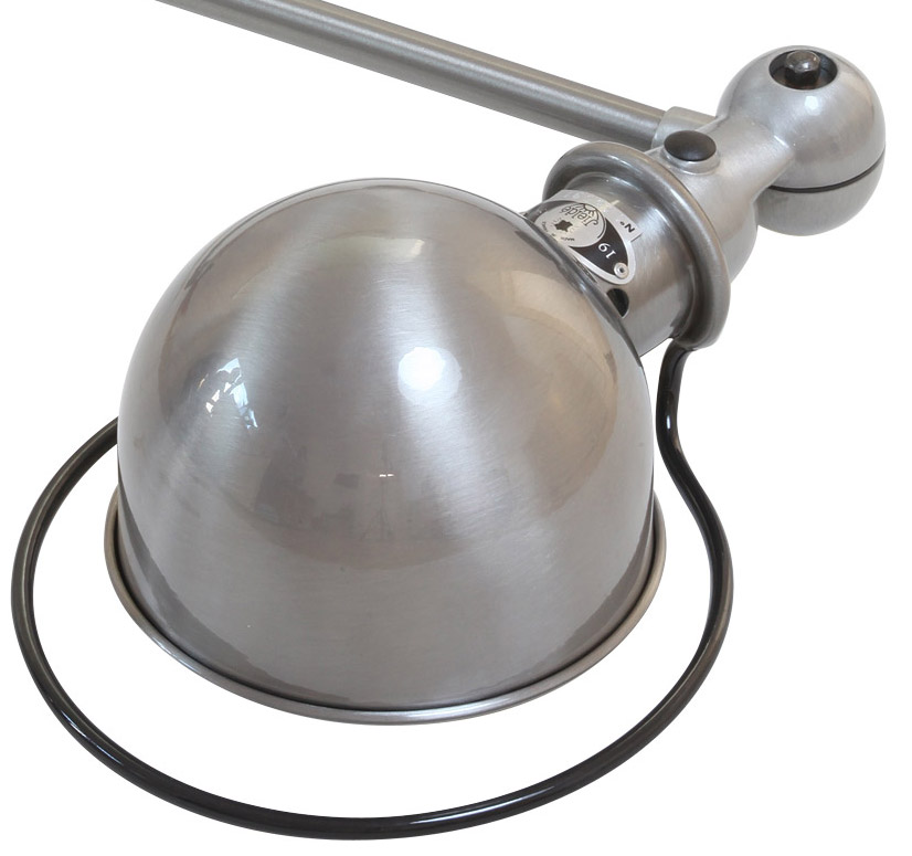 LOFT Gelenk-Wandleuchte mit kurzem Arm D2501: Die Jieldé-Gelenkwandlampe in Stahl gebürstet