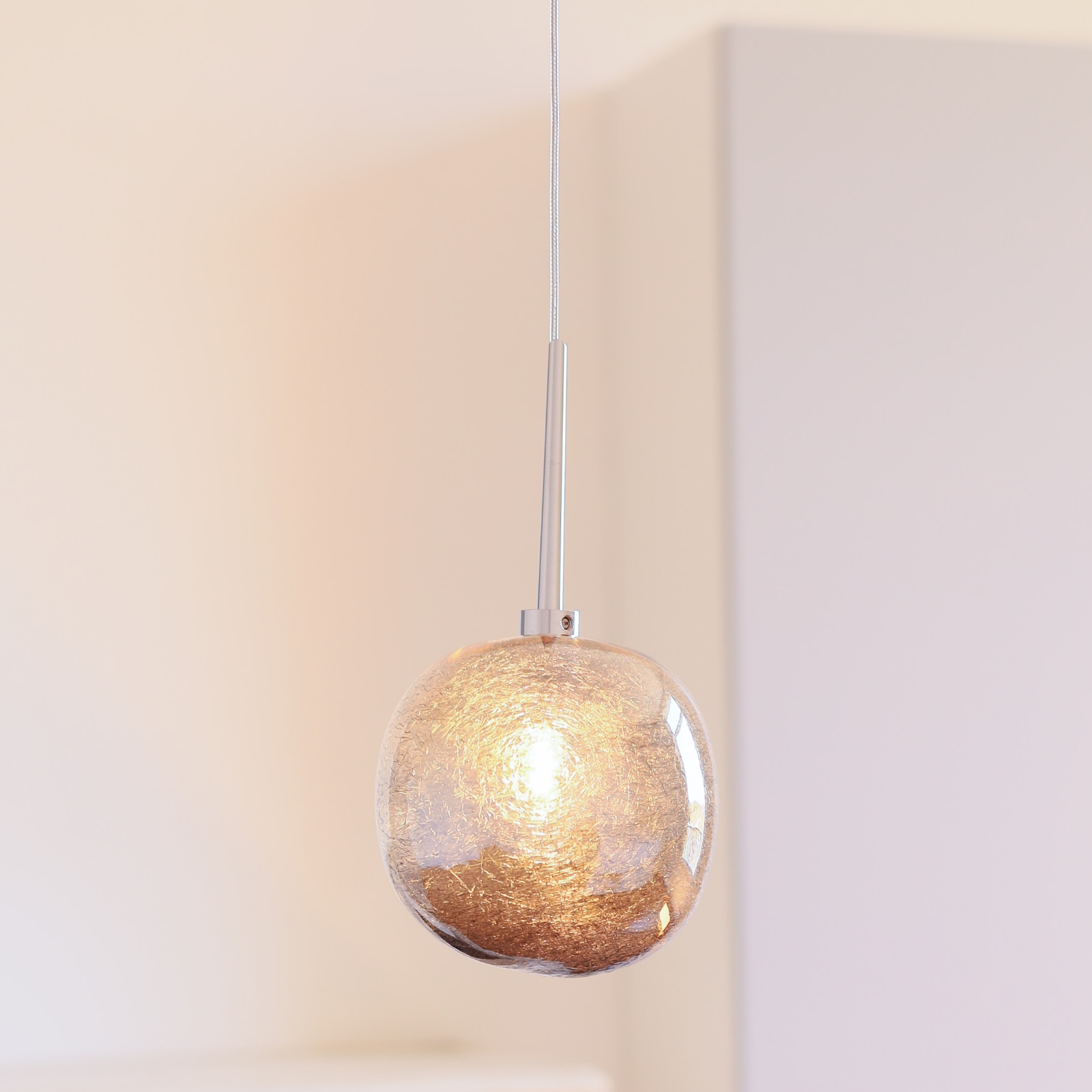 Ideal zur Aufhängung in Gruppen: Zierliche Glas-Hängeleuchte GALET, Fig. 6 Ideal zur Aufhängung in Gruppen: Zierliche Glas-Hängeleuchte GALET, Fig. 6