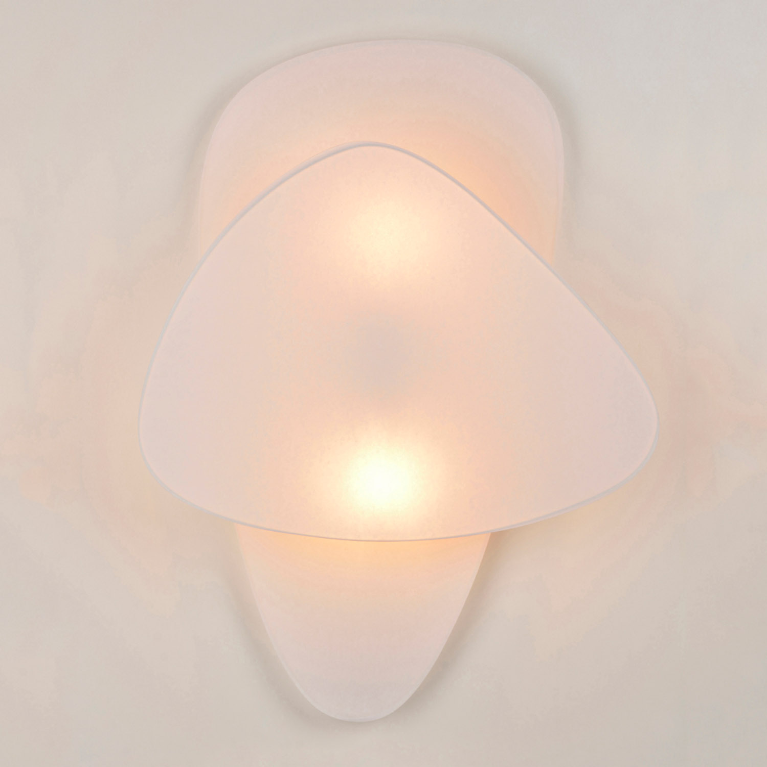 Fabric-Shade Wall Light SQUARE in a Mid-Century Design