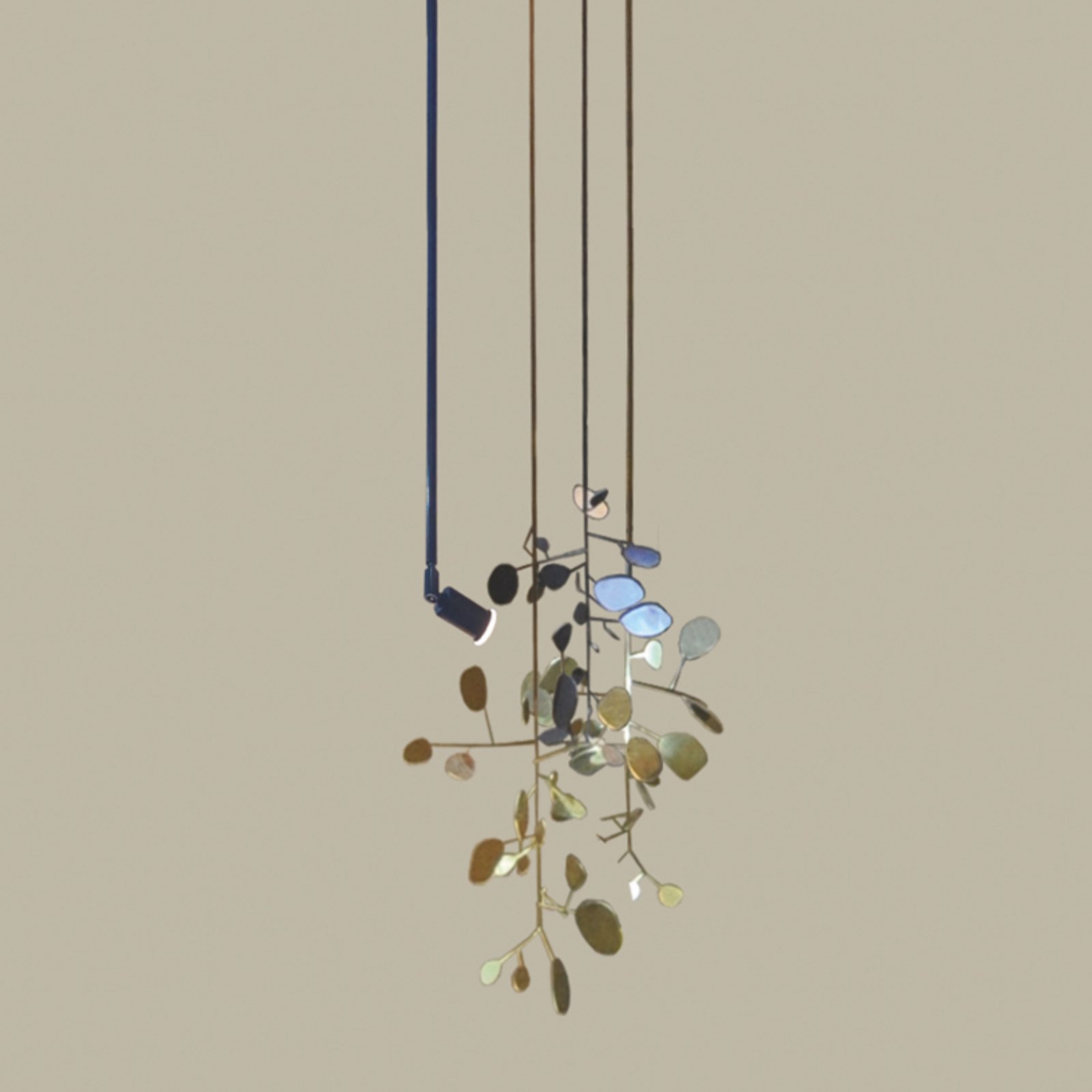 Organischer Lichtspender mit Spot INES S