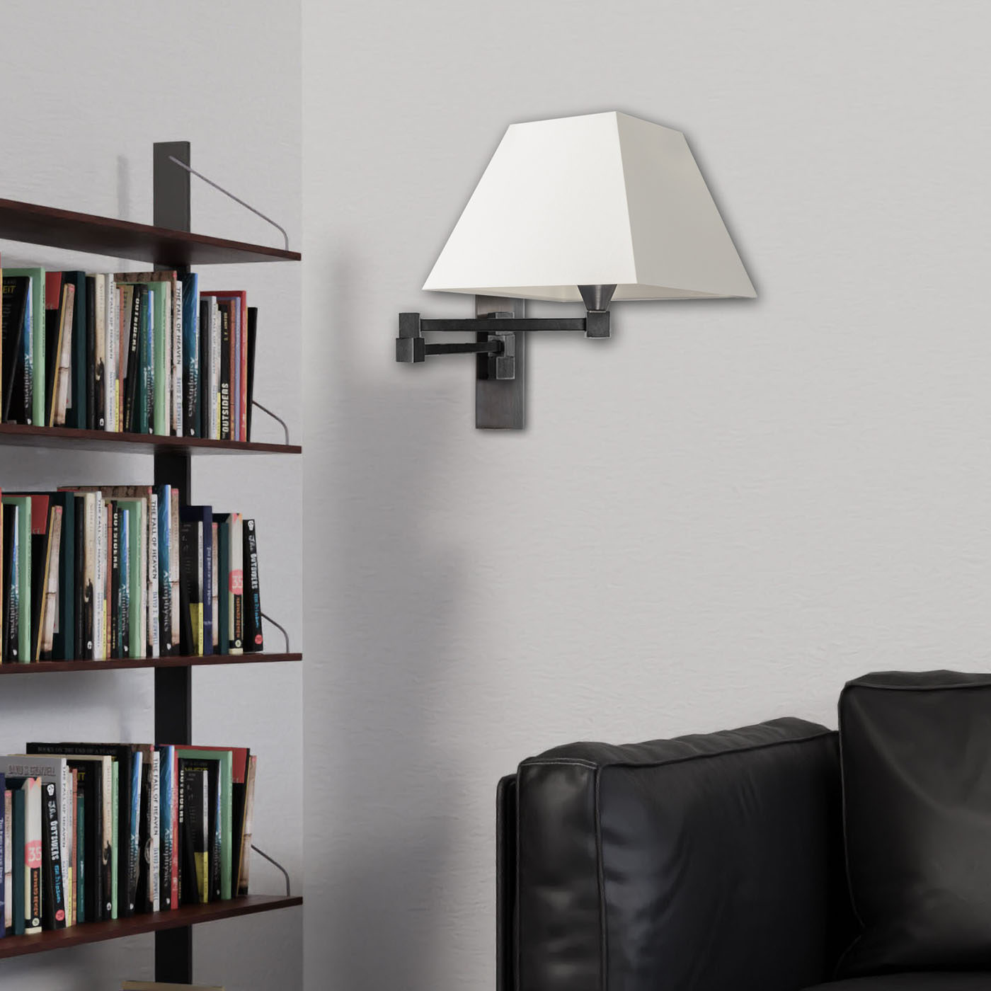 Klassische Stoffschirm-Wandleuchte mit langem Schwenkarm AL2300: Das Modell ohne Schalter in schwarz patiniert.