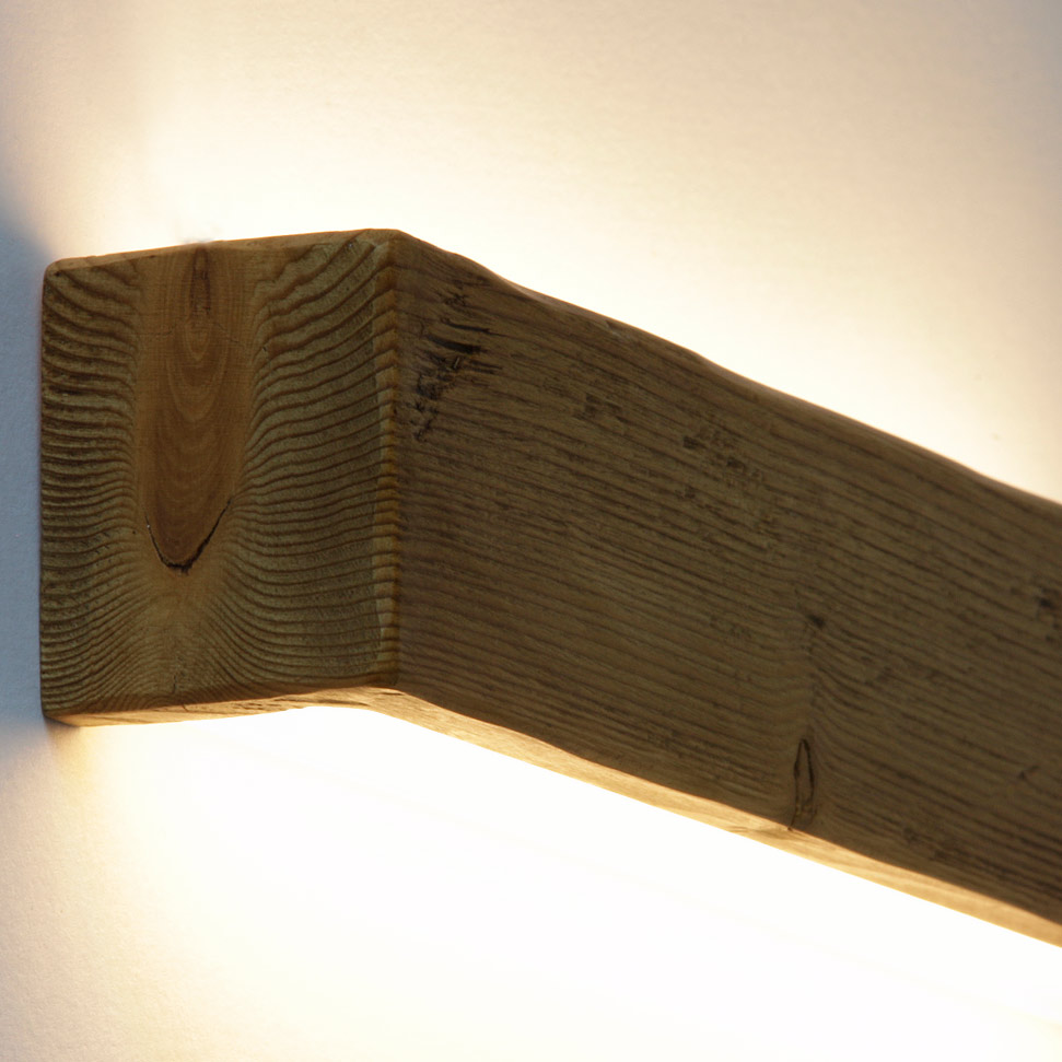 Up & Down-Wandleuchte aus Massivholz-Balken, 91 cm: Fichte antik
