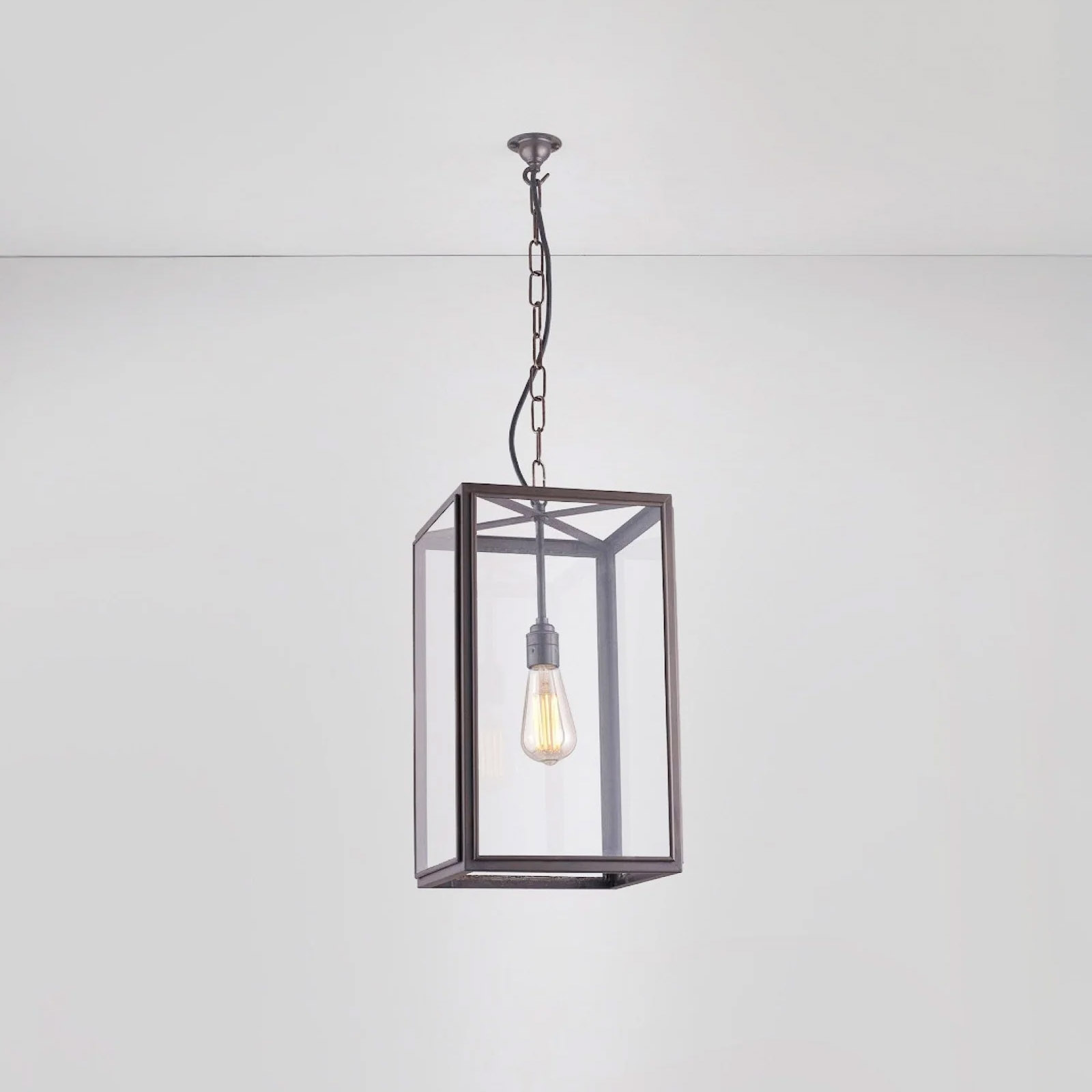 Klassiker im Eingangsbereich: Kasten-Pendelleuchte 7639, Bild 6