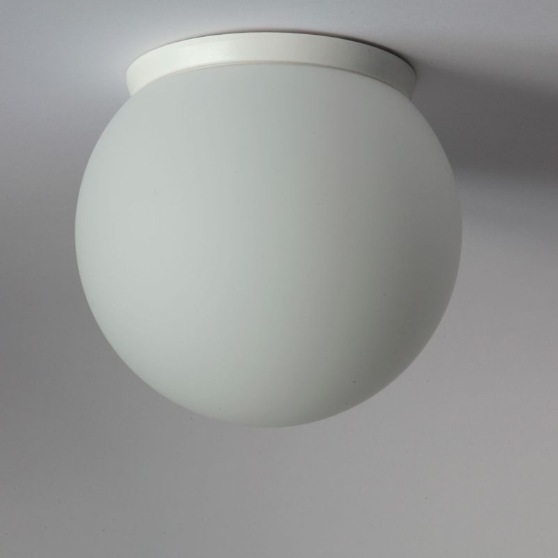 Schlichte Kugel-Deckenleuchte aus Opalglas SPHERA, IP65, Ø 20 cm