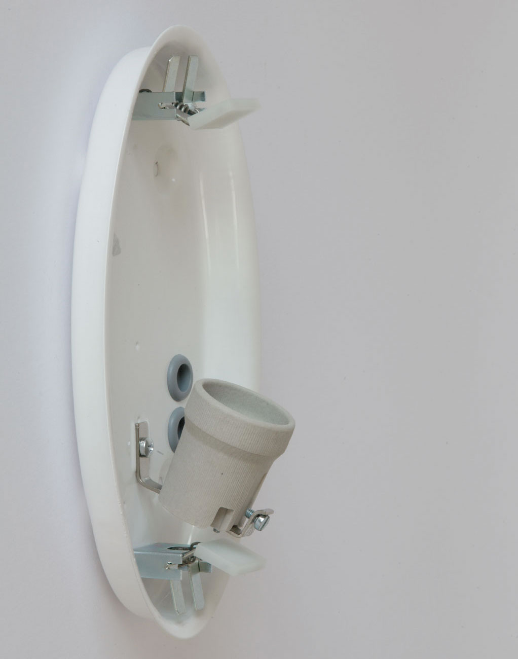 Schlichte Wandleuchte ALVA mit ovalem Opalglas-Schirm: Wandteil (Größe S mit einer E27-Porzellanfassung), Glashalter mit zwei Federklemmen