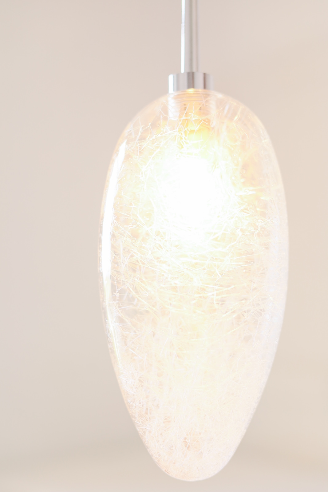 Handgearbeitete Hängeleuchte mit Glasfäden, Bild 3 Handgearbeitete Hängeleuchte mit Glasfäden, Bild 3