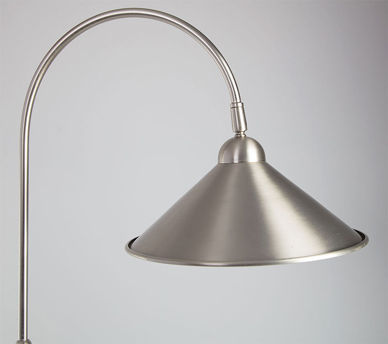 Bild 7: Ausführung Nickel satiniert Französische Messing-Stehleuchte mit Bogen-Arm TOKYO: Ausführung Nickel satiniert