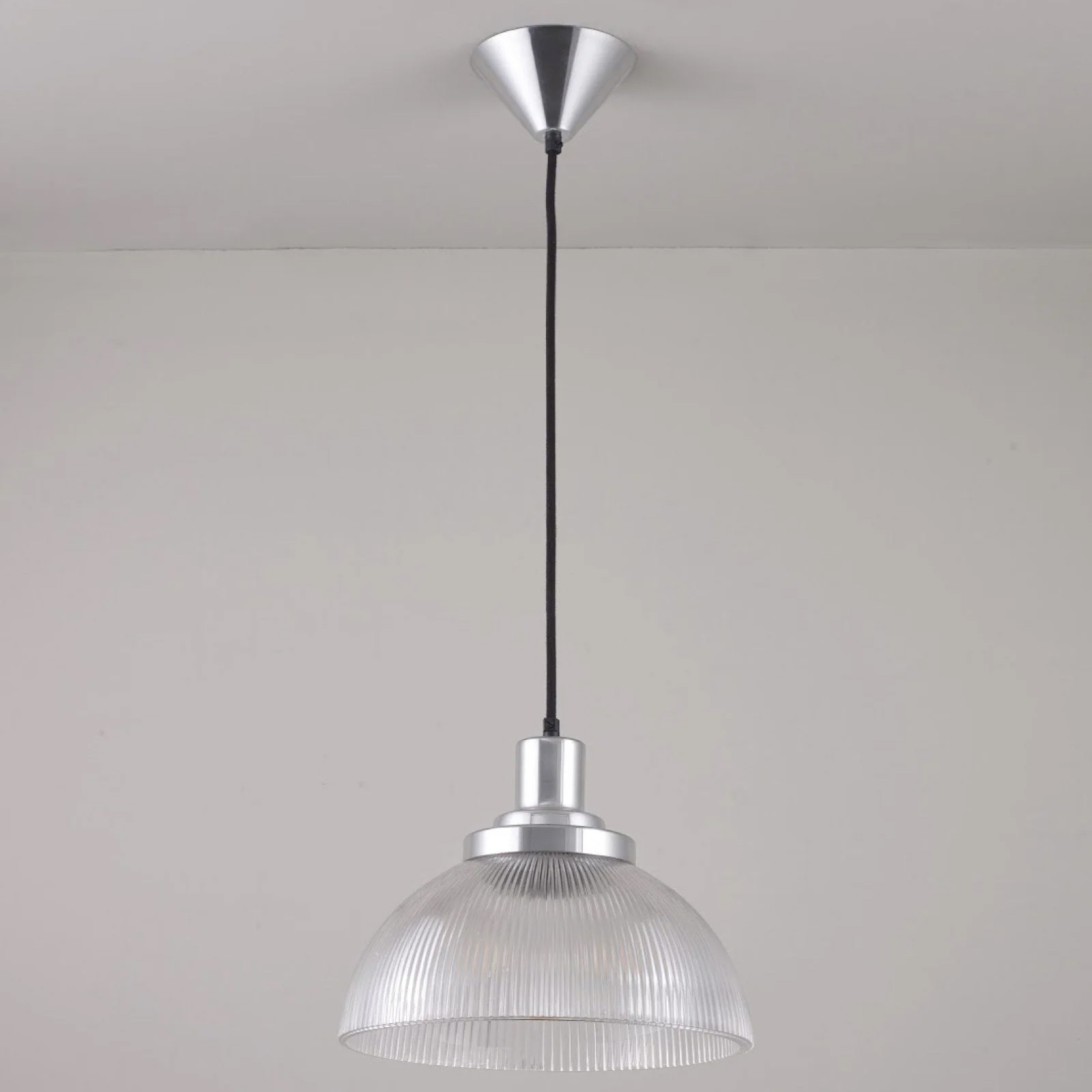 Esstisch-Pendelleuchte mit prismatischem Glasschirm COSMO, Bild 3