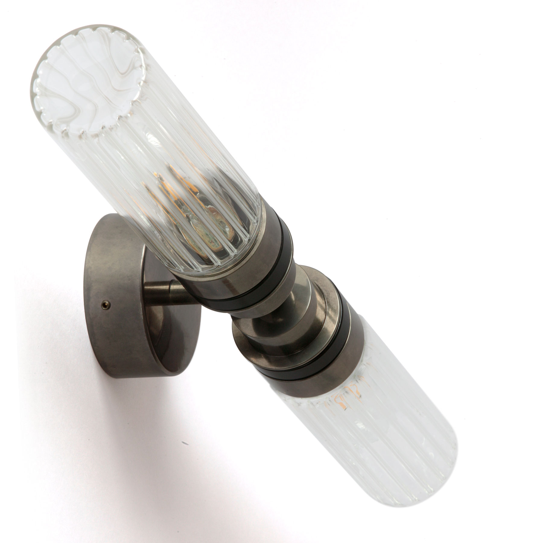 Spiegel-Wandlampe mit zwei Glaskolben (klar oder prismatisch), IP65 Spiegel-Wandlampe mit zwei Glaskolben (klar oder prismatisch), IP65