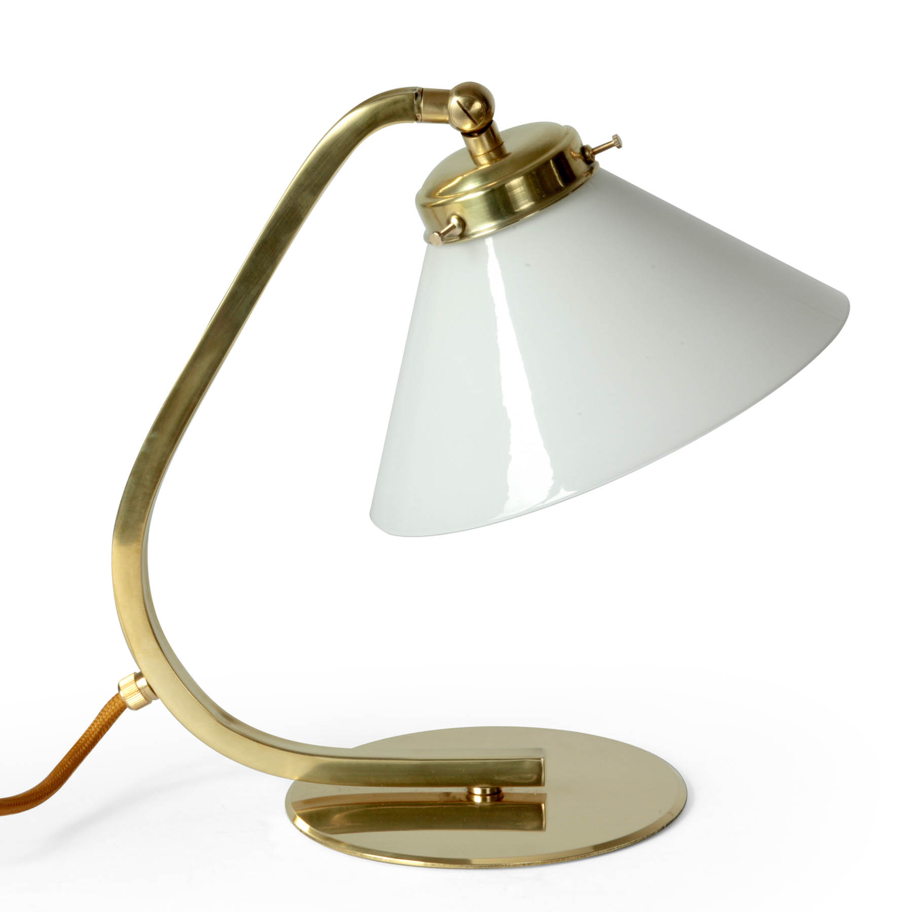 Small Table Lamp Made of Brass With Cone Shaped Shade: Messing poliert, unlackiert mit weiß glänzendem Glas