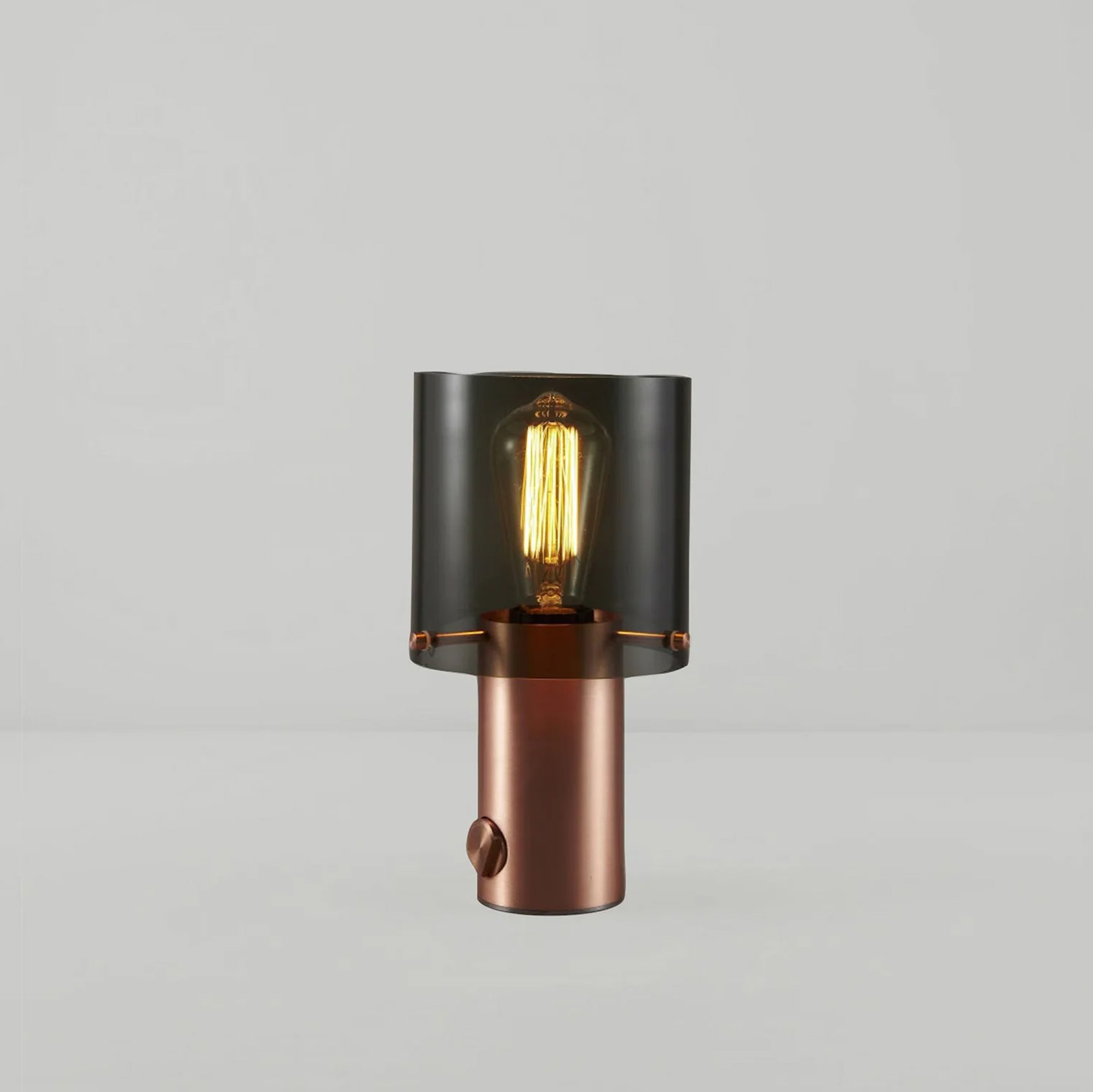 Runde Tischleuchte WALTER mit Messing- oder Kupfersockel und Dimmer, Bild 7