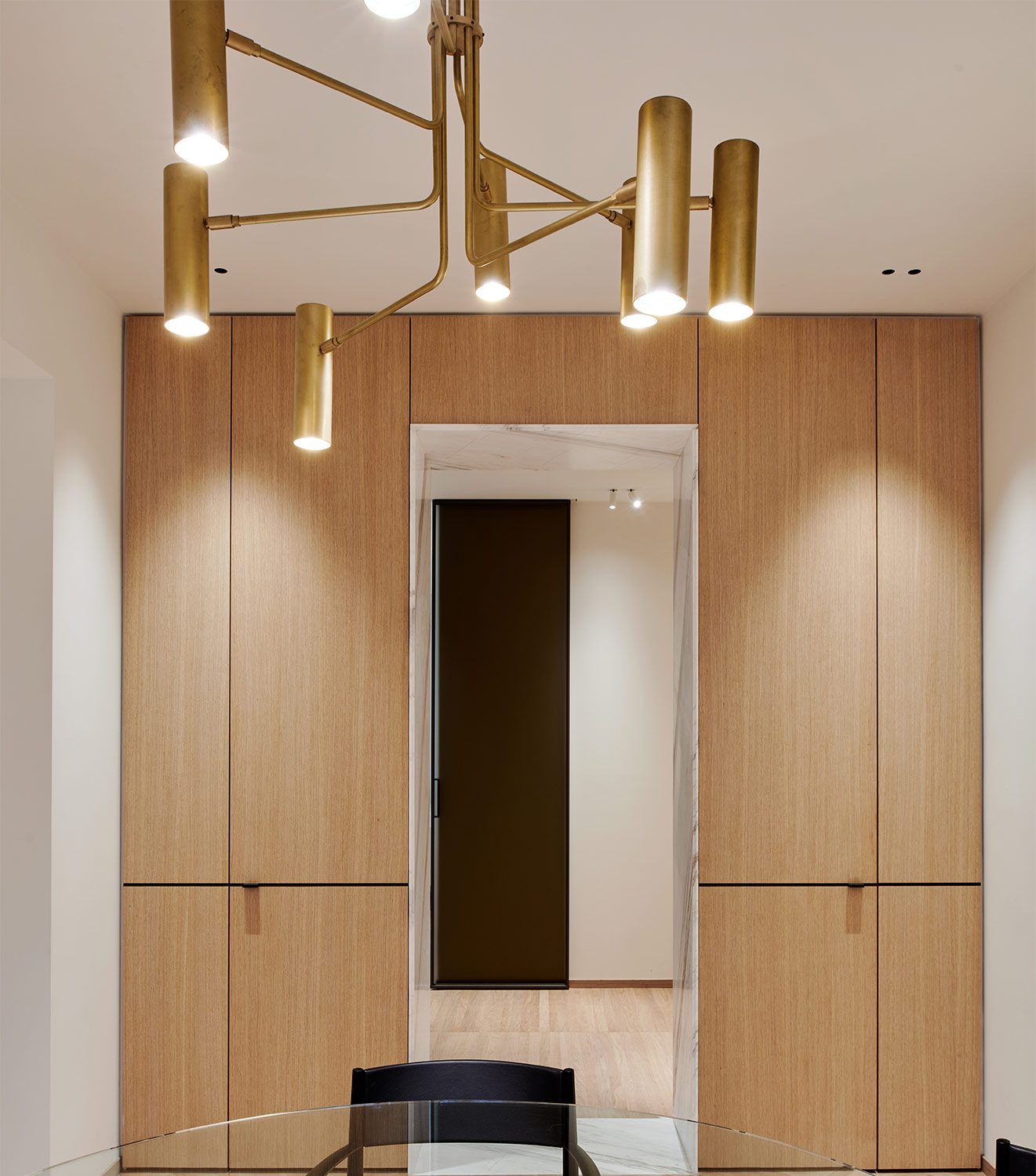 BUKÉ Designer Brass Chandelier with 4/6/8 Spotlights, Fig. 7