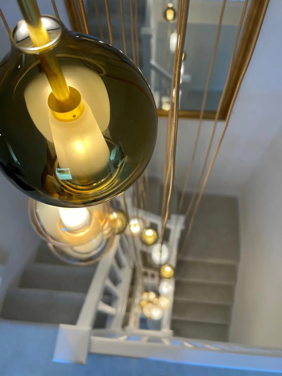 Schöne Pendelleuchte CIRCÉ, klar oder opalweiß, Bild 10 Schöne Pendelleuchte CIRCÉ, klar oder opalweiß, Bild 10