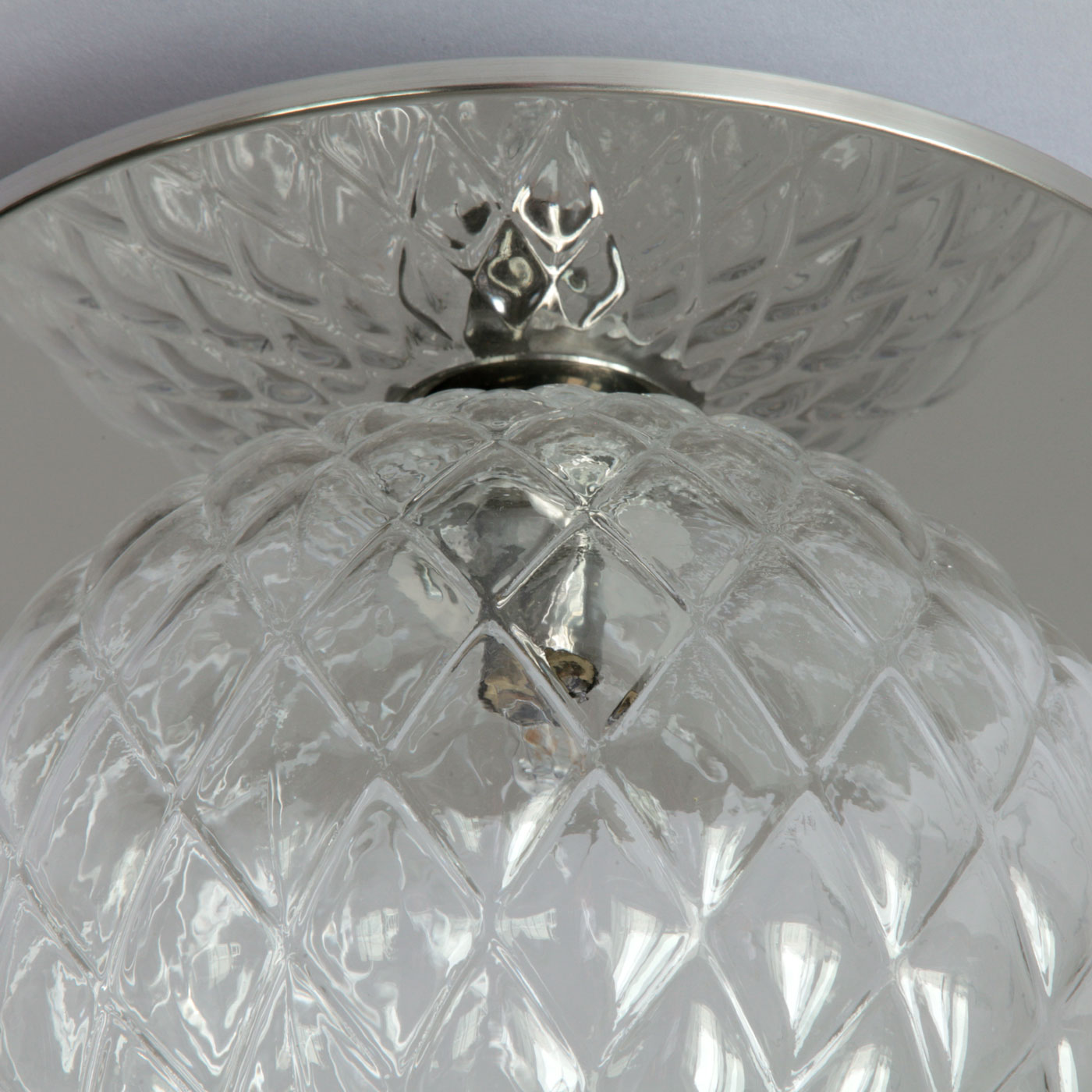 Fig. 4: Modell 2 mit Ø 20 cm (Stahl poliert) Ceiling Light RHOMBS with Faceted Glass Globe, Ø 15/22 cm: Modell 2 mit Ø 20 cm (Stahl poliert)