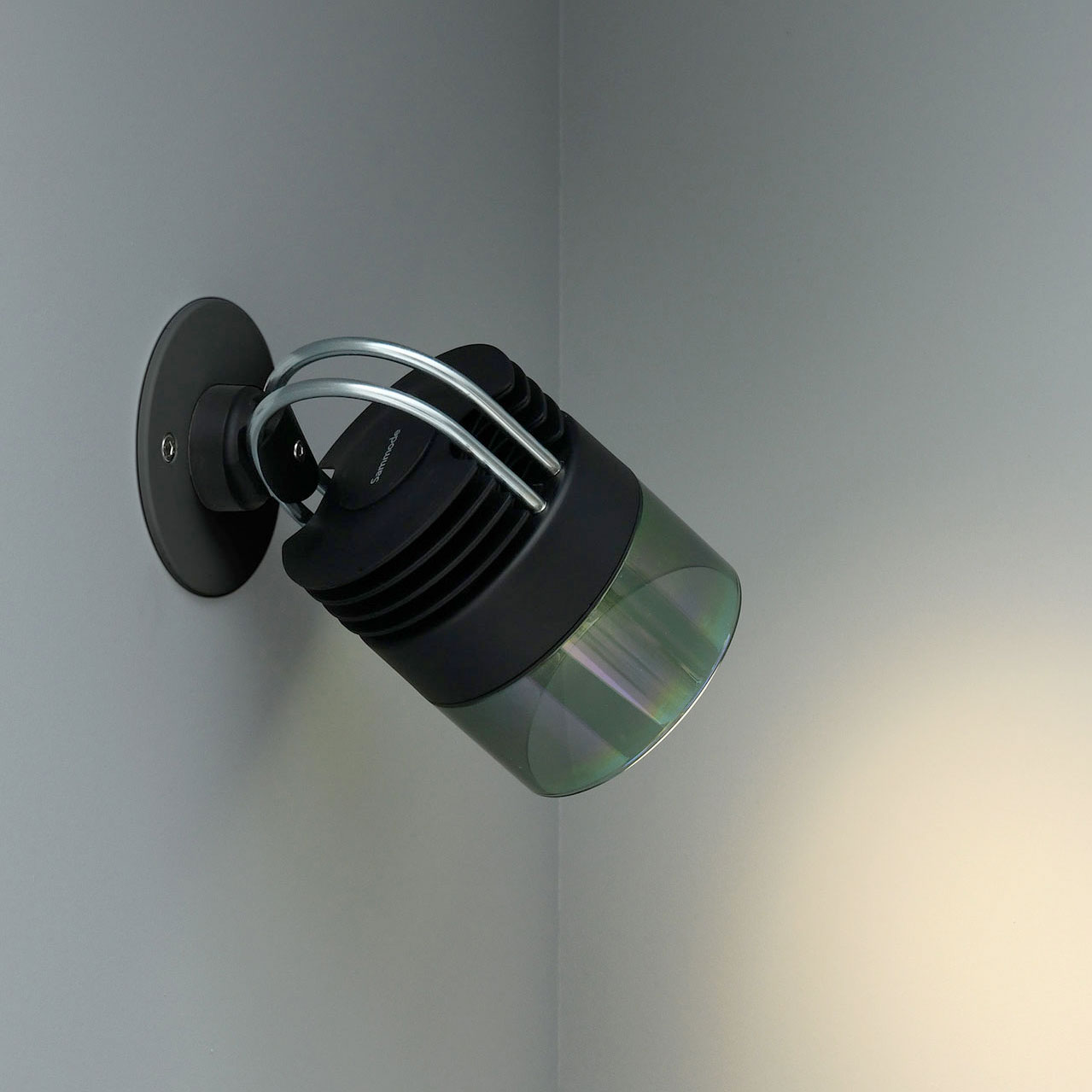 MOD Recessed Wandstrahler – Modulares Strahlersystem: Schwarz mit grünem Glas