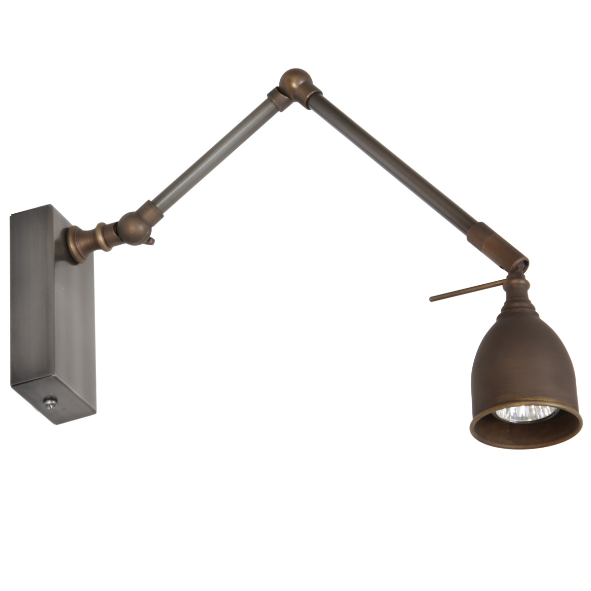 Antik anmutende Gelenkwandleuchte aus massivem Messing Antik anmutende Gelenkwandleuchte aus massivem Messing