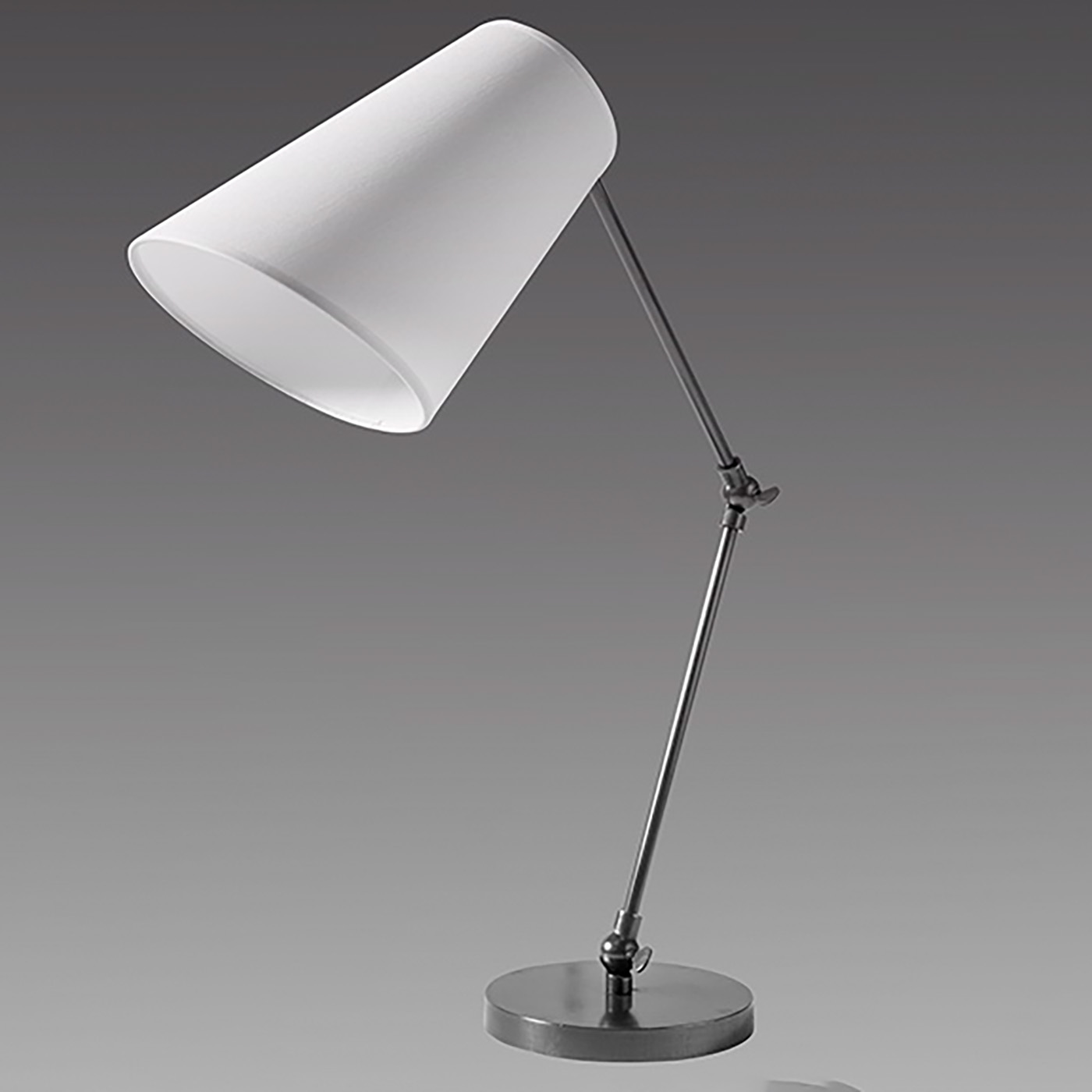 Adjustable Jointed Table Lamp with Fabric Shade L179: Ausführug schwarz patiniert