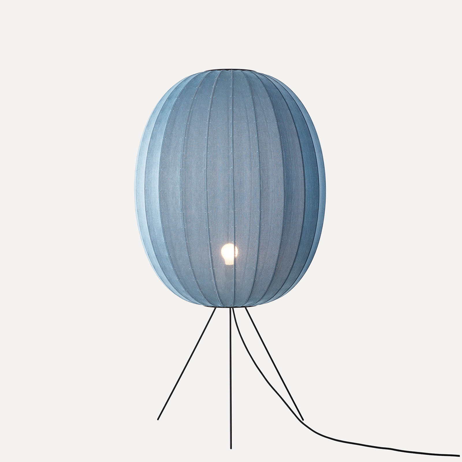 Niedrige Stoff-Stehleuchte KNIT-WIT mit Lampion-Schirm, vielen Farben