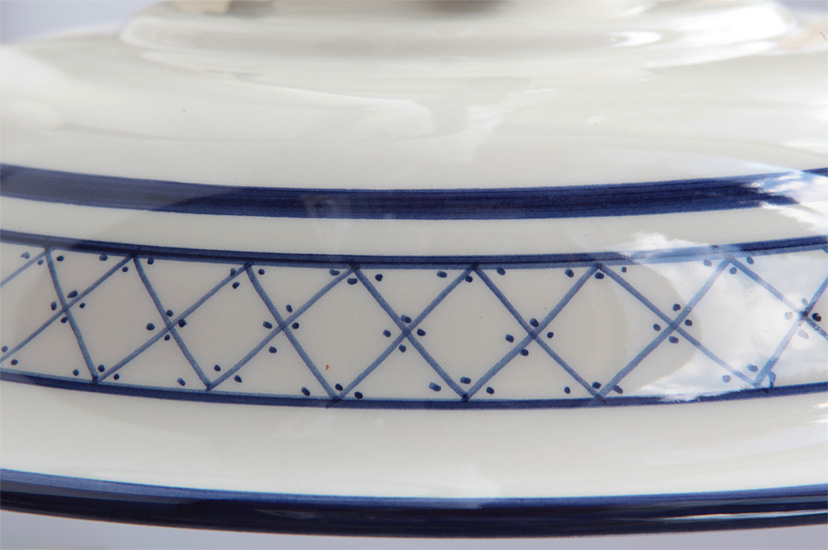 PROVENZA Pendelleuchte aus Keramik für Esstische: Liebevoll handgemaltes bäuerliches Dekor (auch nur in weiß erhältlich)