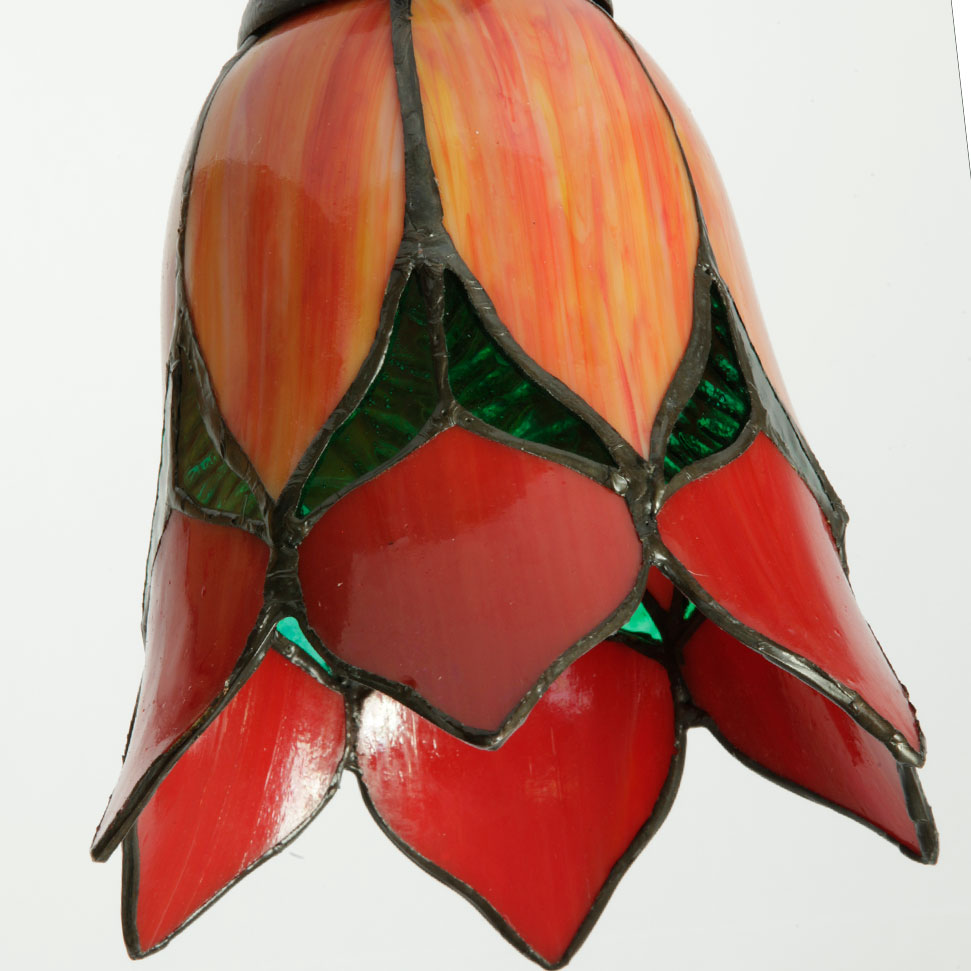 Kleine Tiffany-Wandleuchte mit rotem Blütenschirm, Bild 6