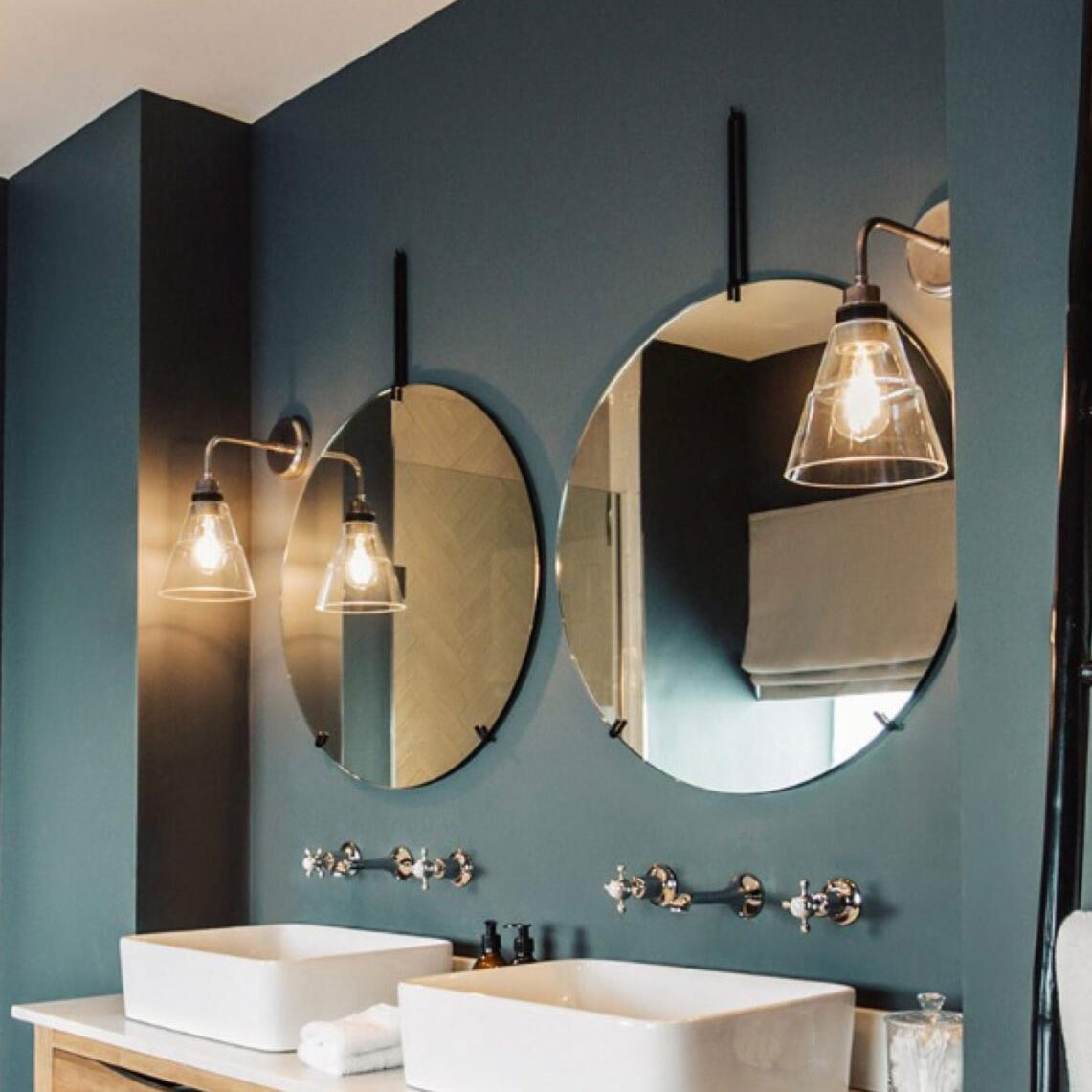 Wasserdichte Wandlampe mit Kegel-Glasschirm, IP65, Bild 11 Wasserdichte Wandlampe mit Kegel-Glasschirm, IP65, Bild 11