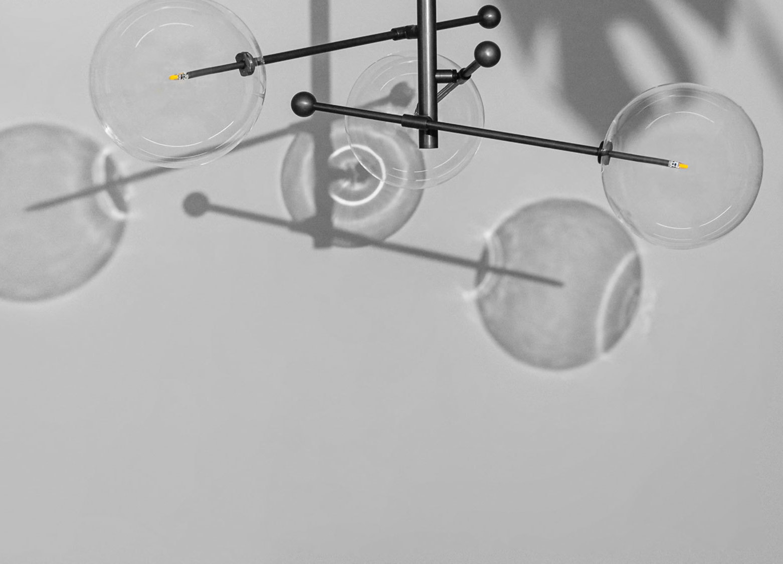 Sechsarmiger Glaskugel-Leuchter, verstellbar, Bild 9
