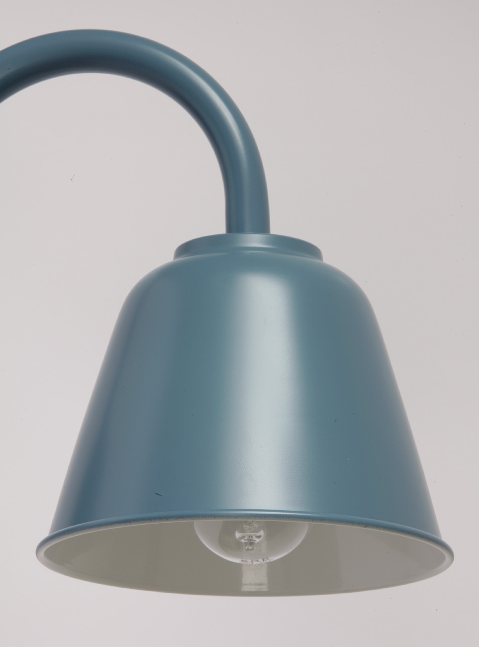 Kleine, zeitlose Wandleuchte BELL in acht Farben, Bild 13 Kleine, zeitlose Wandleuchte BELL in acht Farben, Bild 13