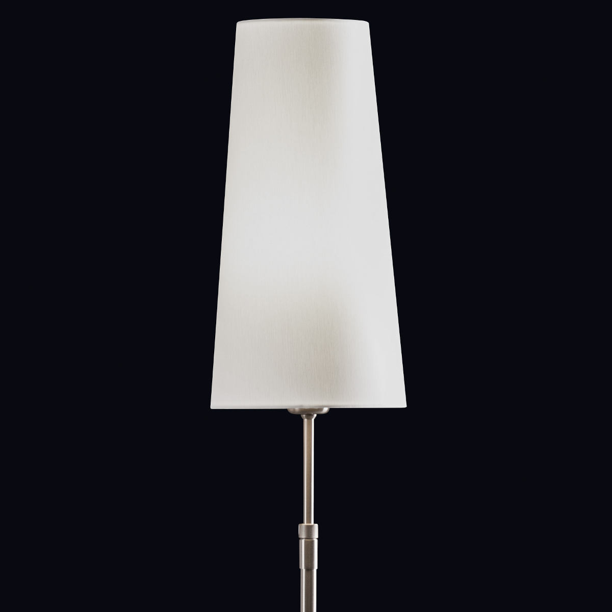 Schlanke höhenverstellbare Messing-Stehleuchte 6354 mit Textilschirm: Oberfläche Nickel matt, weißer Chintz-Schirm