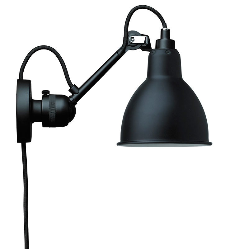 Einstellbare Gelenk-Wandlampe N° 304 mit kurzem Wandarm: Alternativ auch mit Zuleitung zum Wandteil erhältlich (schwarzes Textilkabel)
