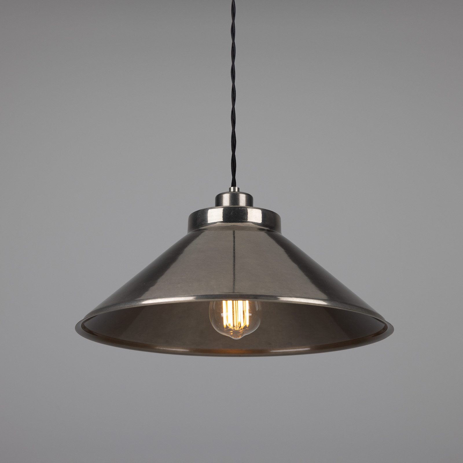 Traditional brass coolie pendant lamp from the manufactory: Alt-silbern patiniert