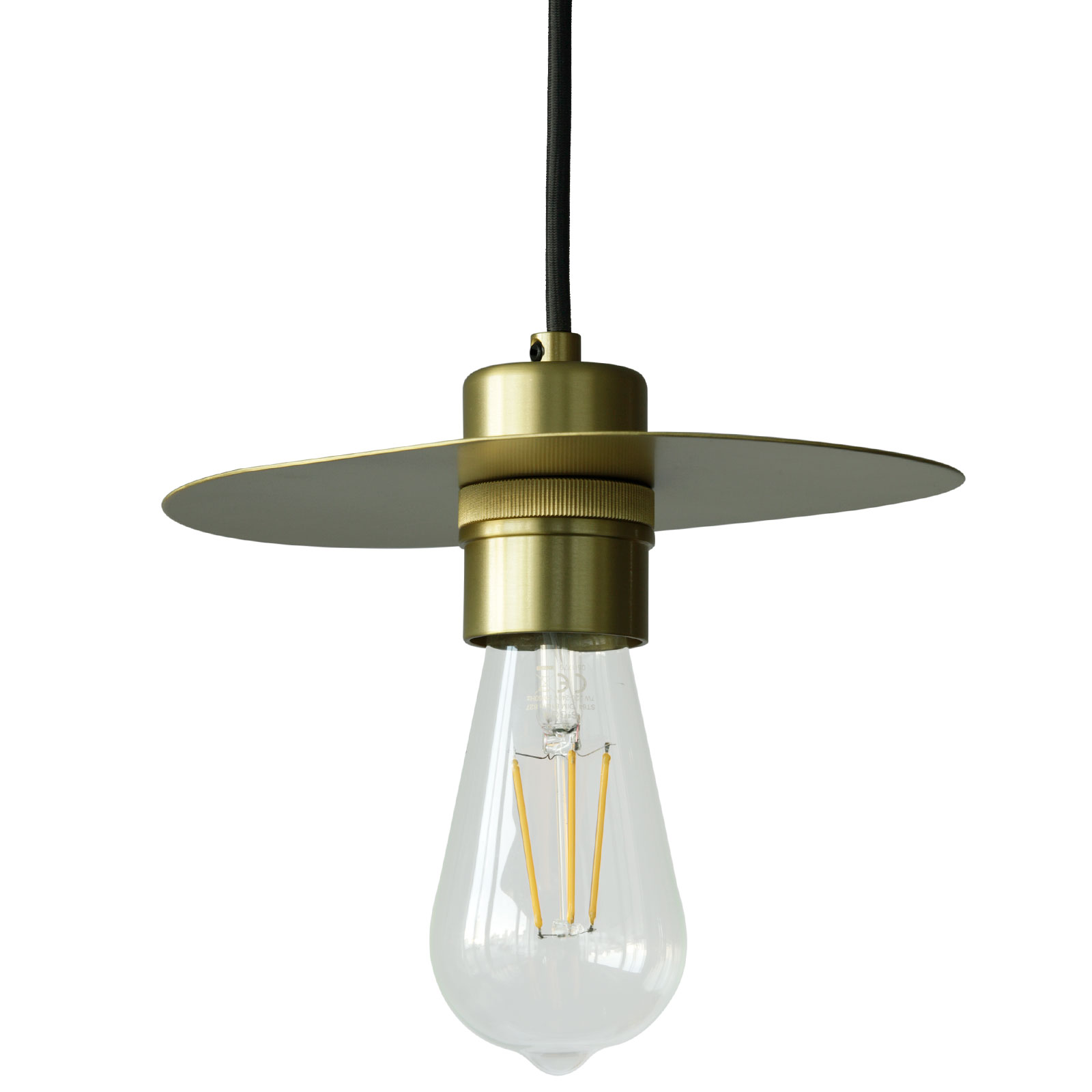Elegante, einfache Reflektor-Pendelleuchte aus Messing: Elegant einfache Reflektor-Pendelleuchte mit „Edison“-Birne, hier in Messing satiniert, schwarzes Kabel